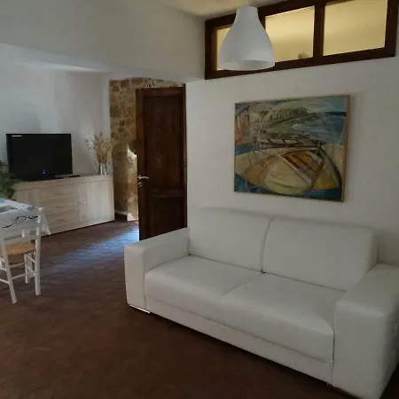 L'arenaria Casa Vacanze Holiday home *